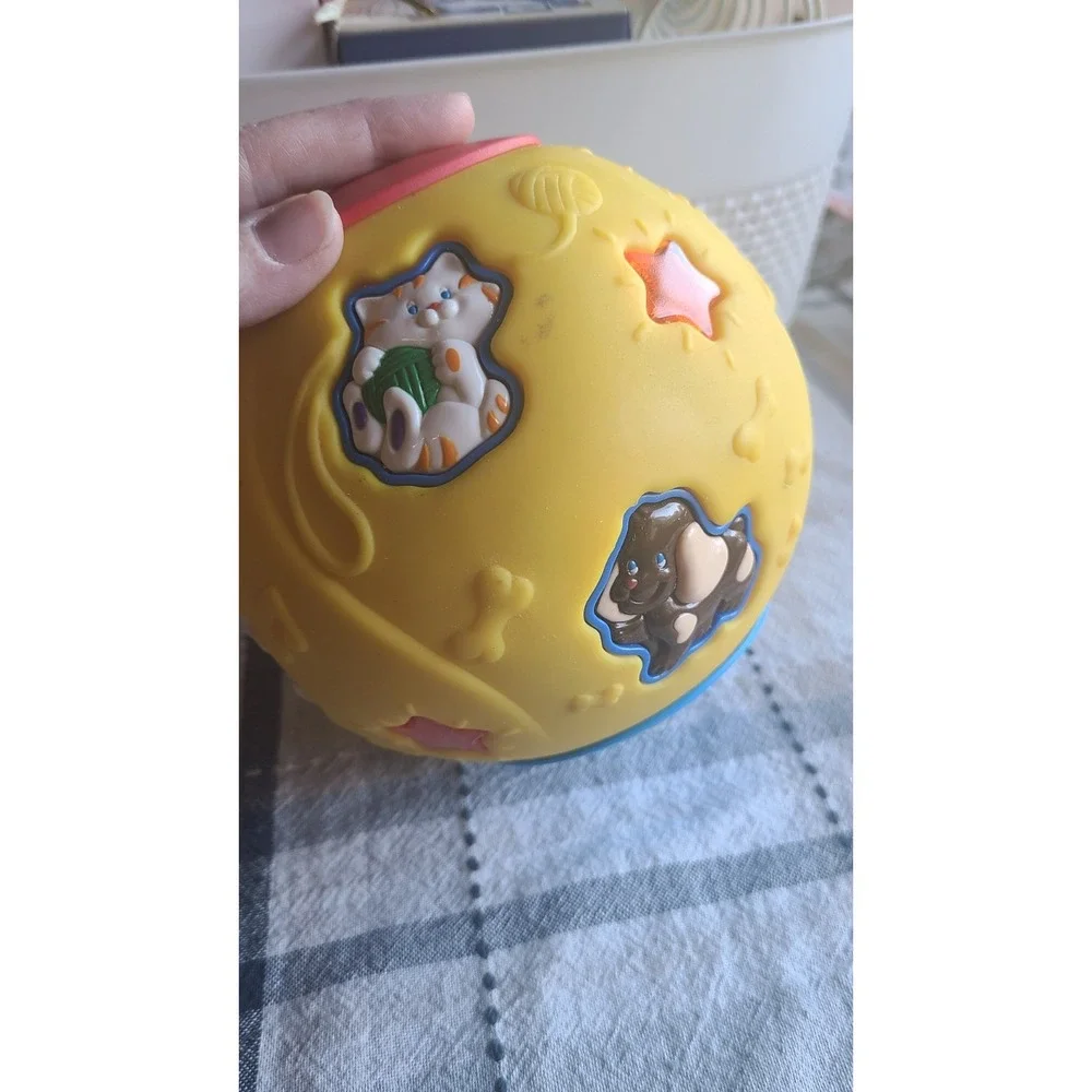 vintage VTech Little Smart Bright Lights Baby Ball
